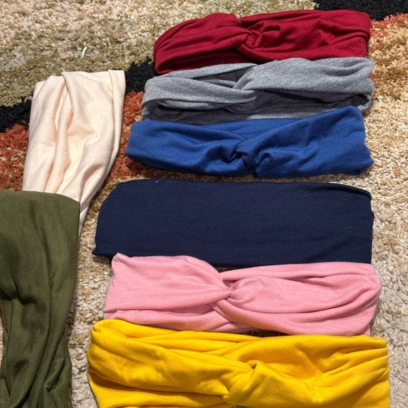 Colorful Knotted Headband Set of 8 can be worn variety of ways - Picture 3 of 4